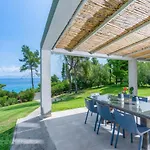 Dilean Luxury Villa