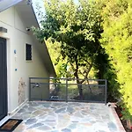 Coastal Vista Retreat