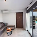 Amaryllis Luxury Apartment