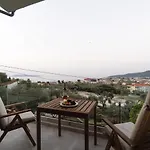 Villa Elxis