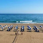 Omma Suites