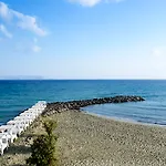 Knossos Beach Bungalows Suites Resort & Spa