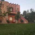 Liotrivi Historical Mansion And Boutique Hotel