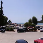 Sea Front Retreat