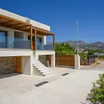Amare Studios