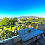 Sunbeam Evia Apartment