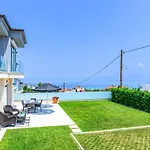 Sea Stars Premium Luxury Villas With Private Pools