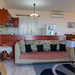 Stefemys Apt In Corfu