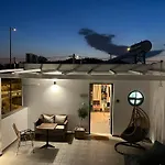 Airport Luxury Stay