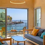 Asteria Seafront Luxury Apartment