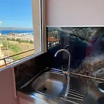 Lavrio 1Bdr Penthouse 7 Min On Foot From The Port
