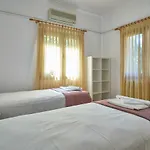 Noname House