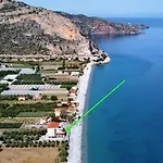 Thassa Beach Apartment No6