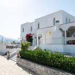 Santo Villa, A Riveting Group Sanctuary!