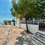 Stella Beach House