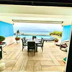 Pool Beachouse With Stunning Views