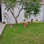 S N G/ Best View Apartment