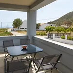 Fani\'S Komi Apartments