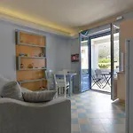 Fani\'S Komi Apartments