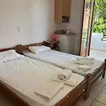 Panorama Zimmer Und Apartments Lentas