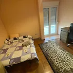Acropolis View Apartment 3