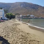 Casa Mar On Kantouni Beach