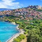Molivos Castleview Luxury Villa
