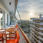 Alimos Riviera 1 Bedroom 4 Pers. Apartment By Mps