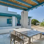 G&K Blue House On Agia Anargyroi Beach, Naousa