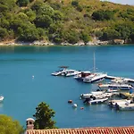 Evanna House In Saint Stephanos