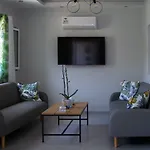 Rofos Residence