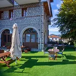 Hotel Adonis