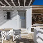 Vega Apartments