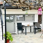 Vasiliki Guest House