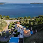 Golden King Villas