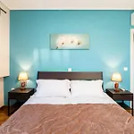 Beachfront Artemida Retreat - Peony Seabreeze Gem