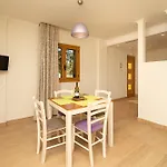Niriides Luxury Villas