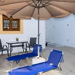 Nick And Bill\'S Family House Leros