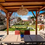 Omonia Beach House 2