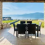 Villa Cymothoe