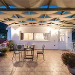 Villa Needa\'S - Eros Loft With Infinity Pool