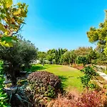 A&A Luxury Beach Villas
