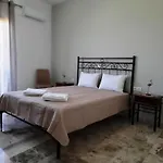 Manolo Saxophone Apartment Rethymno