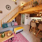 Luxury Loft Apartment Vivian