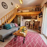 Luxury Loft Apartment Vivian