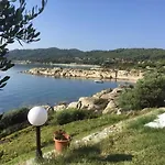 Beachfront Villa Paradise