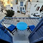 Gyzi \'S House