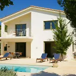 Villa Porfyra Ideales Resort