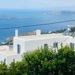 Aegean Mirror, Andros