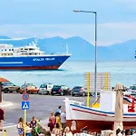 Port View Apartment Aegina